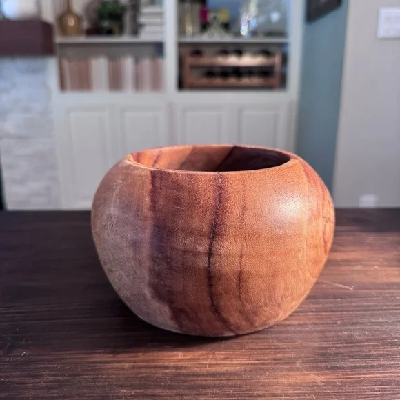Thick Solid Wooden Bowl/Planter - Picture 5 of 10